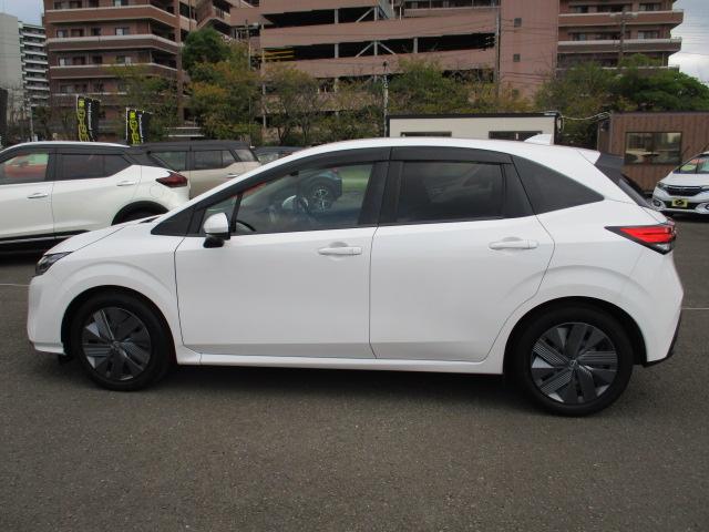 ノート Ｘ　禁煙車　エマージェンシーブレーキ　アラウンドビューモニター　前後クリアランスソナー　社外ＳＤナビ　ＥＴＣ（3枚目）