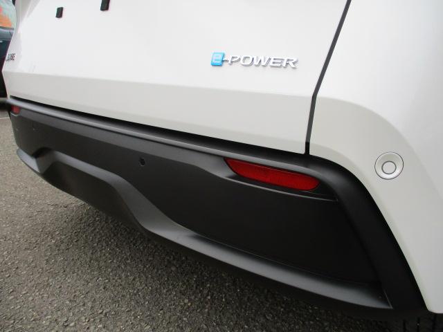 ノート Ｘ　禁煙車　エマージェンシーブレーキ　アラウンドビューモニター　前後クリアランスソナー　社外ＳＤナビ　ＥＴＣ（25枚目）