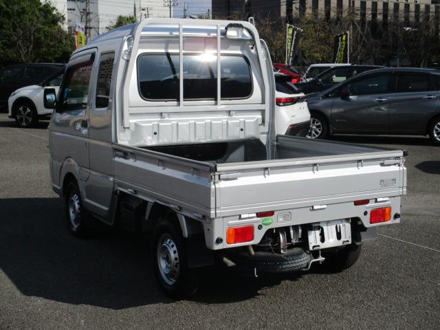 スーパーキャリイ Ｌ　禁煙車　デュアルカメラブレーキサポート　衝突軽減ブレーキ　レーンアシスト　オートマチックハイビーム　オートライト（4枚目）