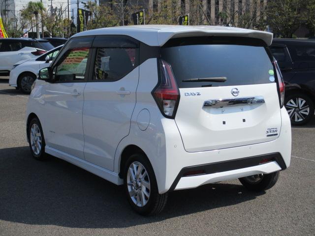 デイズ ハイウェイスター　Ｘ　禁煙車　エマージェンシーブレーキ　アラウンドビューモニター　前後クリアランスソナー（4枚目）