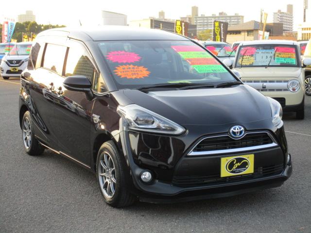 シエンタ ハイブリッドG クエロ ワンオーナー 禁煙車 トヨタセーフティセンス 社外SDナビ ビルトインETC 両側パワースライドドア(8枚目)