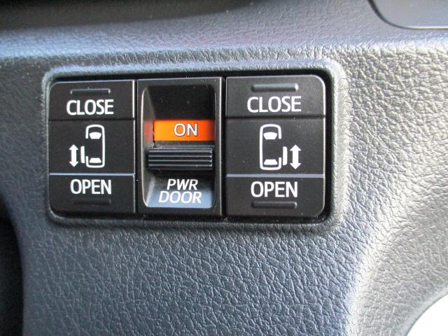 シエンタ ハイブリッドG クエロ ワンオーナー 禁煙車 トヨタセーフティセンス 社外SDナビ ビルトインETC 両側パワースライドドア(17枚目)