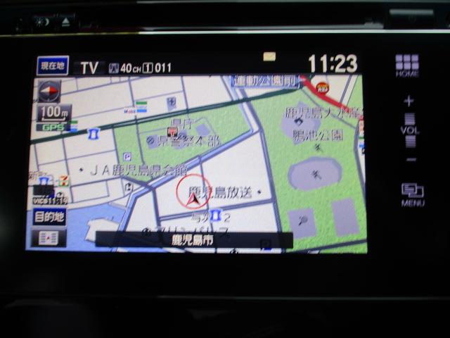 シャトル ハイブリッドZ ワンオーナー 禁煙車 あんしんパッケージ 衝突被害軽減ブレーキ サイドエアバック 純正SDナビ ビルトインETC バックモニター 社外ドライブレコーダー ハーフレザーシート(13枚目)