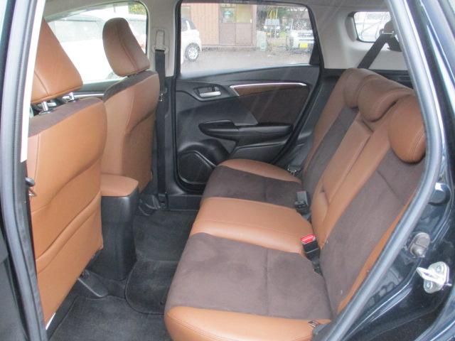 シャトル ハイブリッドZ ワンオーナー 禁煙車 あんしんパッケージ 衝突被害軽減ブレーキ サイドエアバック 純正SDナビ ビルトインETC バックモニター 社外ドライブレコーダー ハーフレザーシート(26枚目)