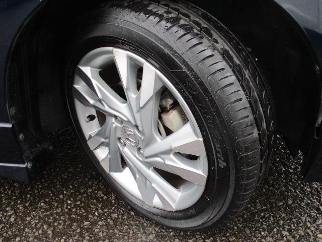 シャトル ハイブリッドZ ワンオーナー 禁煙車 あんしんパッケージ 衝突被害軽減ブレーキ サイドエアバック 純正SDナビ ビルトインETC バックモニター 社外ドライブレコーダー ハーフレザーシート(29枚目)