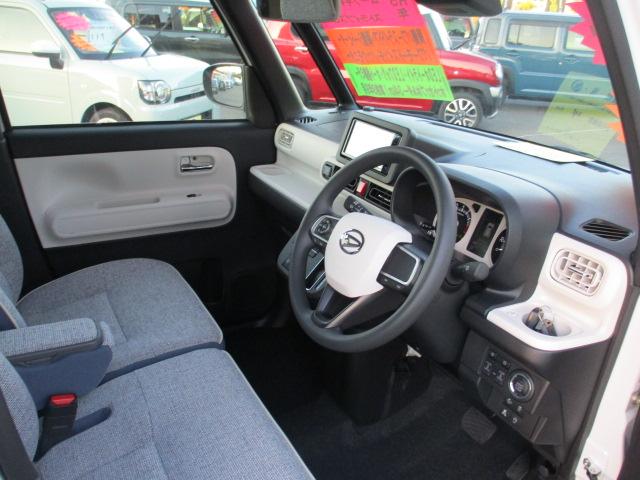 ムーヴキャンバス ストライプスＧ　展示車　スマートアシストＩＩＩ　誤発進抑制防止装置　前後クリアランスソナー　社外ＳＤナビ　バックモニター（9枚目）