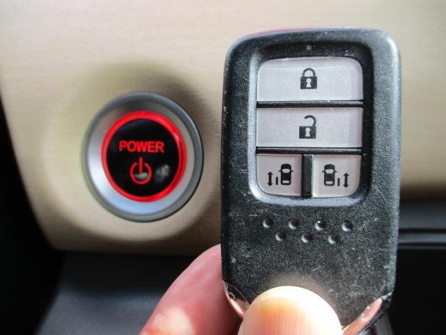 フリードハイブリッド ハイブリッド・Ｇホンダセンシング　禁煙車　ホンダセンシング　レーダークルーズコントロール　純正ＳＤナビ　ビルトインＥＴＣ　バックモニター（16枚目）