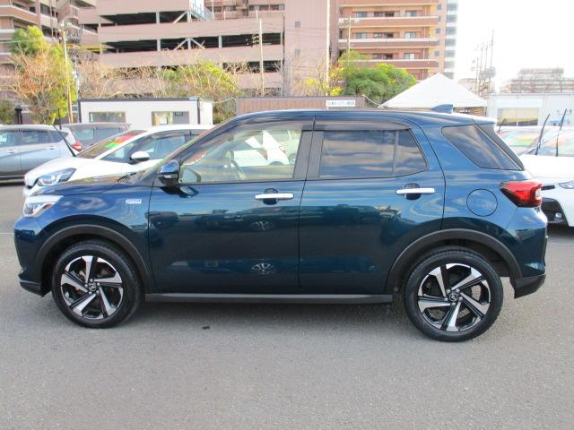 ロッキー プレミアムＧ　ＨＥＶ　禁煙車　スマートアシストＩＩＩ　前後クリアランスソナー　純正９インチディスプレイオーディオ　ビルトインＥＴＣ　バックモニター　レーダークルーズコントロール　スマートペダル　社外前後ドライブレコーダー（3枚目）