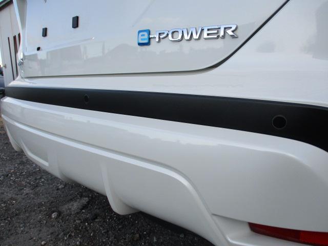 キックス Ｘ　ツートーンインテリアエディション　禁煙車　エマージェンシーブレーキ　前後クリアランスソナー　アラウンドビューモニター　純正ＳＤナビ　プロパイロット（27枚目）