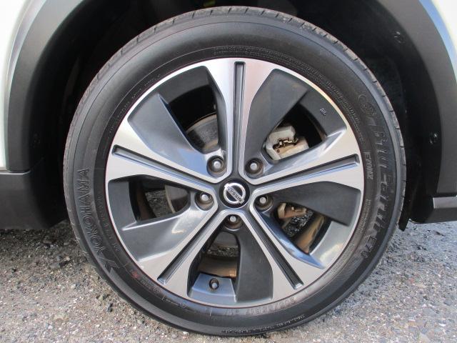 キックス Ｘ　ツートーンインテリアエディション　禁煙車　エマージェンシーブレーキ　前後クリアランスソナー　アラウンドビューモニター　純正ＳＤナビ　プロパイロット（28枚目）