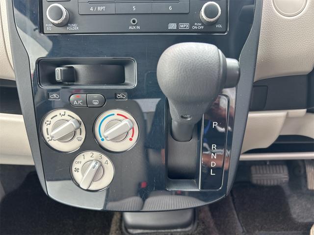 デイズ Ｊ　ドライブレコーダー　キーレスエントリー　電動格納ミラー　ベンチシート　ＣＶＴ　ＡＢＳ　ＣＤ　ミュージックプレイヤー接続可　衝突安全ボディ　エアコン　パワーステアリング　パワーウィンドウ（6枚目）