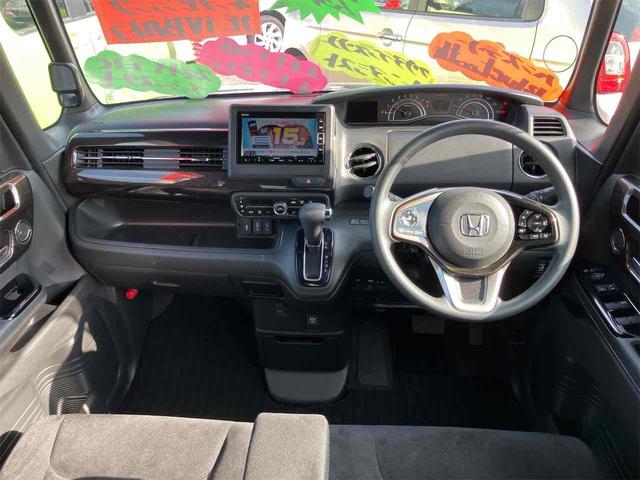Ｎ－ＢＯＸカスタム Ｇ・Ｌホンダセンシング　ＥＴＣ　バックカメラ　両側スライド・片側電動　ナビ　ＴＶ　オートクルーズコントロール　レーンアシスト　衝突被害軽減システム　オートライト　ＬＥＤヘッドランプ　スマートキー　アイドリングストップ（2枚目）