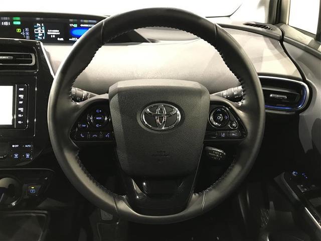 プリウス Sツーリングセレクション エアバック 地デジ Bモニ AC100V 定期点検記録簿 LEDヘッド イモビ オートクルーズ 横滑り防止 サイドエアバック DVD再生可 ETC スマートキー メモリ-ナビ 助手席エアバック ABS(9枚目)