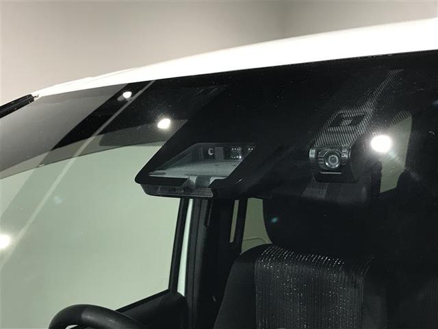 ヴォクシー ZS 煌 地上デジタル TSS 両側パワードア アイドリングストップ車 パワーウィンド 横滑防止 整備記録簿 DVD可 盗難防止装置 スマートエントリー Bカメラ AUX LEDヘッドライト メモリーナビ AW(3枚目)