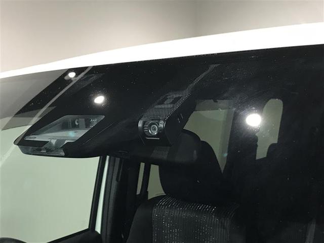 ヴォクシー ZS 煌 地上デジタル TSS 両側パワードア アイドリングストップ車 パワーウィンド 横滑防止 整備記録簿 DVD可 盗難防止装置 スマートエントリー Bカメラ AUX LEDヘッドライト メモリーナビ AW(5枚目)