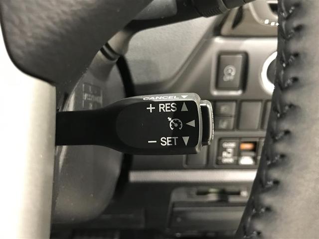 ヴォクシー ZS 煌 地上デジタル TSS 両側パワードア アイドリングストップ車 パワーウィンド 横滑防止 整備記録簿 DVD可 盗難防止装置 スマートエントリー Bカメラ AUX LEDヘッドライト メモリーナビ AW(12枚目)