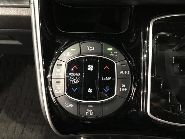 ヴォクシー ZS 煌 地上デジタル TSS 両側パワードア アイドリングストップ車 パワーウィンド 横滑防止 整備記録簿 DVD可 盗難防止装置 スマートエントリー Bカメラ AUX LEDヘッドライト メモリーナビ AW(18枚目)