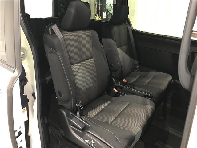 ヴォクシー ZS キラメキ(30枚目)