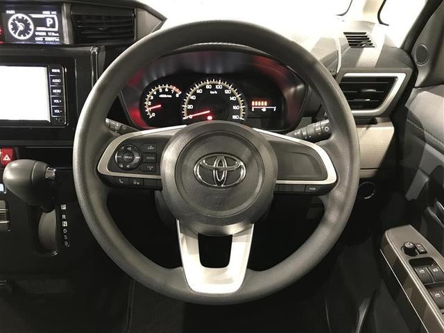 ドライバーに寄り添う快適な操作フィールをもたらすステアリングです。