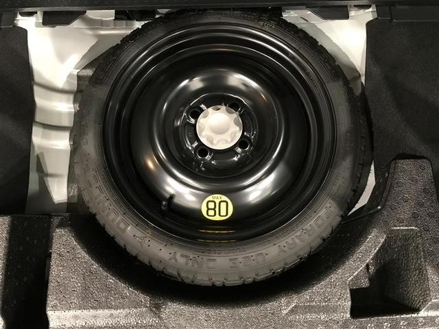 スペアタイヤ装備しています。