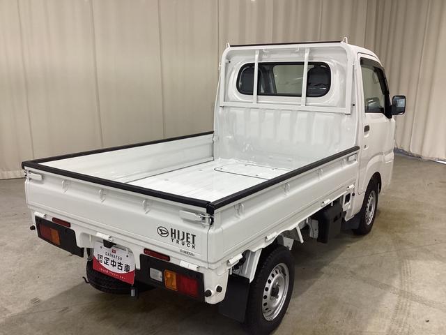 スタンダード　４ＷＤ車　ＣＶＴ車　　エアコン　パワステ(8枚目)