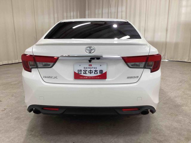 マークＸ ２５０Ｇ　Ｓパッケージ　フロアシフト　パドルシフト　電子カードキー　プッシュスタートスイッチ　カーナビ　バックモニター　フォグランプ　アルミホイール（3枚目）