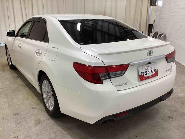 マークＸ ２５０Ｇ　Ｓパッケージ　フロアシフト　パドルシフト　電子カードキー　プッシュスタートスイッチ　カーナビ　バックモニター　フォグランプ　アルミホイール（9枚目）