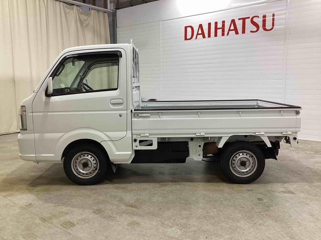 キャリイトラック KX 5速MT車 ハイロー切り替え4WD車 デフロック 作業灯 パワーウィンドウ リモコンキー フォグランプ CDプレーヤー 運転席エアバッグ ABS(5枚目)