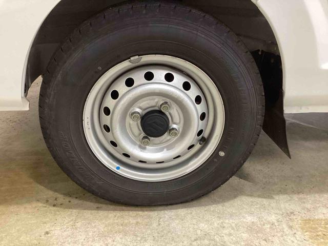 キャリイトラック KX 5速MT車 ハイロー切り替え4WD車 デフロック 作業灯 パワーウィンドウ リモコンキー フォグランプ CDプレーヤー 運転席エアバッグ ABS(19枚目)