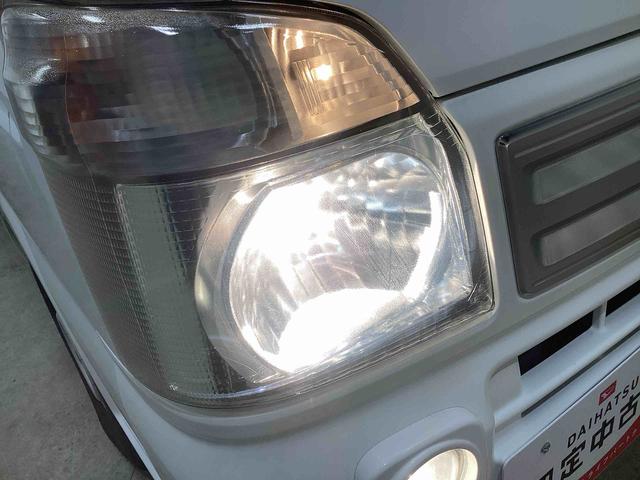 キャリイトラック KX 5速MT車 ハイロー切り替え4WD車 デフロック 作業灯 パワーウィンドウ リモコンキー フォグランプ CDプレーヤー 運転席エアバッグ ABS(23枚目)