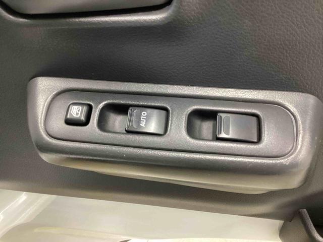 キャリイトラック KX 5速MT車 ハイロー切り替え4WD車 デフロック 作業灯 パワーウィンドウ リモコンキー フォグランプ CDプレーヤー 運転席エアバッグ ABS(27枚目)