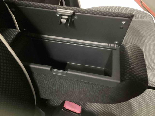 ハスラー Ｘ　インパネシフト　プッシュスタートスイッチ　電子カードキー　カーナビ　バックモニター　フォグランプ　アルミホイール　ＡＢＳ　ＥＴＣ車載器（46枚目）