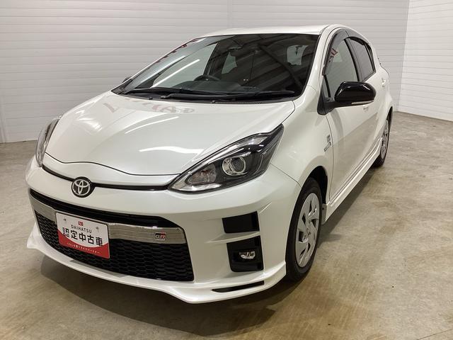 アクア Ｇ　ＧＲスポーツ　フロアシフト　プッシュスタートスイッチ　電子カードキー　オートエアコン　ＡＢＳ　運転席助手席エアバッグ　フォグランプ（7枚目）