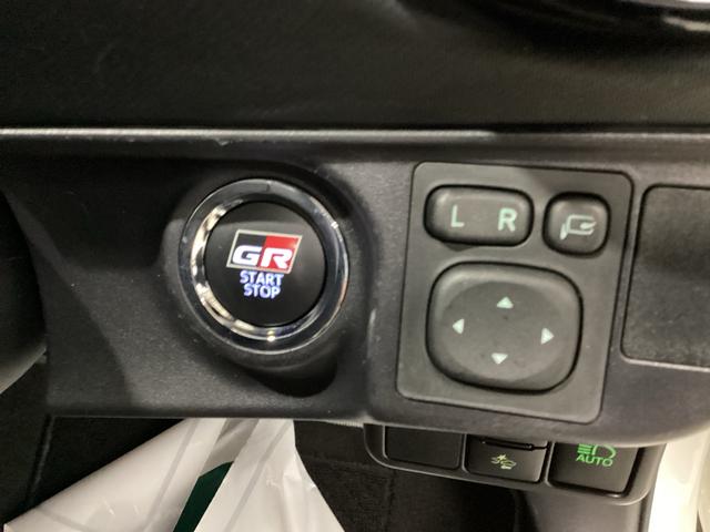 アクア Ｇ　ＧＲスポーツ　フロアシフト　プッシュスタートスイッチ　電子カードキー　オートエアコン　ＡＢＳ　運転席助手席エアバッグ　フォグランプ（31枚目）