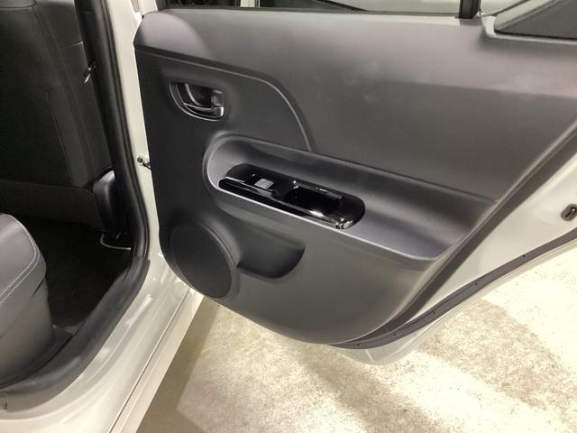 アクア Ｇ　ＧＲスポーツ　フロアシフト　プッシュスタートスイッチ　電子カードキー　オートエアコン　ＡＢＳ　運転席助手席エアバッグ　フォグランプ（38枚目）