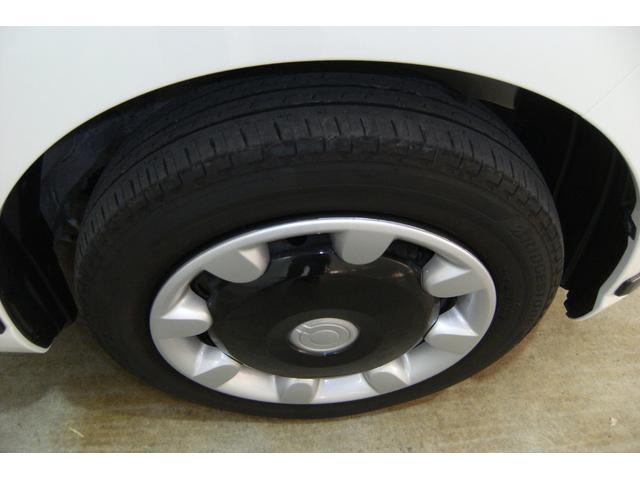 右フロントタイヤの写真です