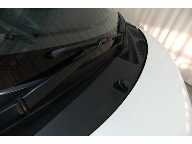 フロントワイパーの写真です