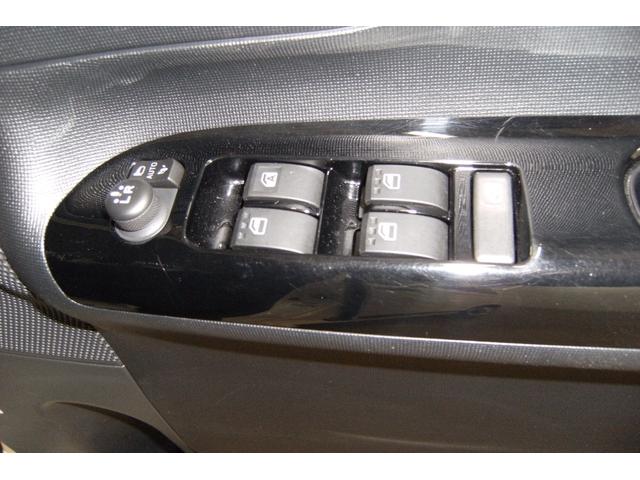 運転席パワーウインドウスイッチの写真です