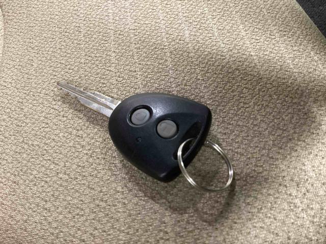 ムーヴ Ｌ　ＳＡ　インパネシフト　リモコンキー　ＣＤプレーヤー　レーダーサポート　ＡＢＳ　運転席エアバック　助手席エアバッグ　運転席シートリフター（27枚目）