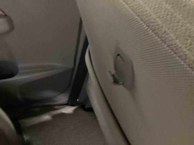 ムーヴ Ｌ　ＳＡ　インパネシフト　リモコンキー　ＣＤプレーヤー　レーダーサポート　ＡＢＳ　運転席エアバック　助手席エアバッグ　運転席シートリフター（40枚目）