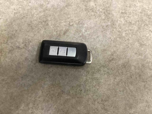 ｅＫカスタム Ｔセーフティパッケージ　インパネシフト　プッシュスタートスイッチ　電子カードキー　カーナビ　ＡＢＳ　アルミホイール　ＥＴＣ車載器　オートエアコン（29枚目）