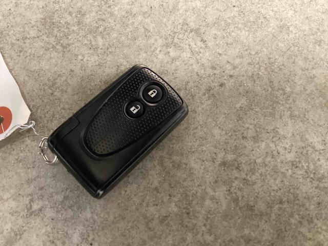 ピクシススペース カスタム　Ｇ　コラムシフト　電子カードキー　カーナビ　バックモニター　アルミホイール　フォグランプ　オートエアコン　運転席エアバッグ　助手席エアバッグ（29枚目）