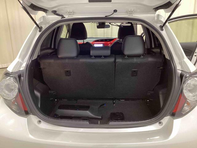 ヴィッツ GRスポーツ フロアCVT(パドルシフト) プッシュスタートスイッチ 電子カードキー カーナビ バックモニター ABS アルミホイール フォグランプ(12枚目)