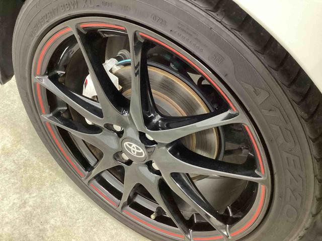 ヴィッツ GRスポーツ フロアCVT(パドルシフト) プッシュスタートスイッチ 電子カードキー カーナビ バックモニター ABS アルミホイール フォグランプ(22枚目)