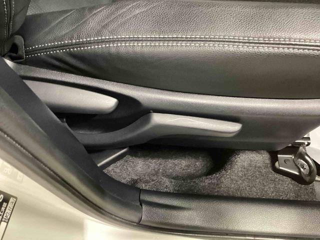 ヴィッツ GRスポーツ フロアCVT(パドルシフト) プッシュスタートスイッチ 電子カードキー カーナビ バックモニター ABS アルミホイール フォグランプ(41枚目)