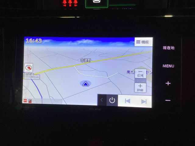 タンク カスタムG インパネシフト プッシュスタートスイッチ カーナビ バックモニター 電子カードキー ETC車載器 アルミホイール ABS 両側電動スライドドア(10枚目)