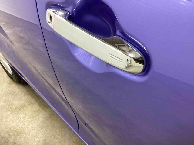 アクア Ｇ　フロアシフト　プッシュスタートスイッチ　電子カードキー　カーナビ　バックモニター　ＡＢＳ　アルミホイール　フォグランプ　ＥＴＣ車載器（28枚目）