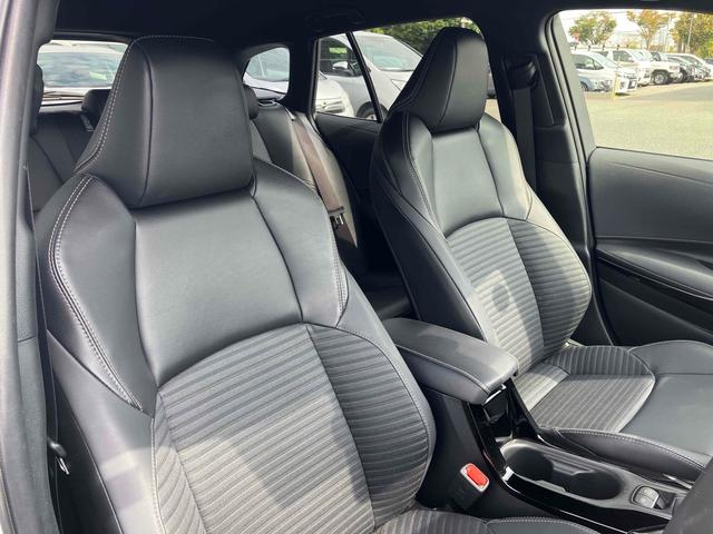 カローラツーリング ダブルバイビー　ツートーンカラー　１０．５インチディスプレイオーディオプラス　パーキングサポートブレーキ　ブラインドスポットモニター　セーフティセンス　ＬＥＤヘッドランプ　レーダークルーズコントロール（21枚目）