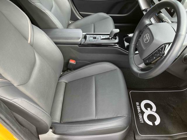 プリウス Z デジタルインナーミラー スペアタイヤ HDMI端子 パノラミックビューモニター トヨタチームメイト ステアリングヒーター ワイヤレス充電器 合皮スポーティーシート 12.3インチディスプレイオーディオ(20枚目)