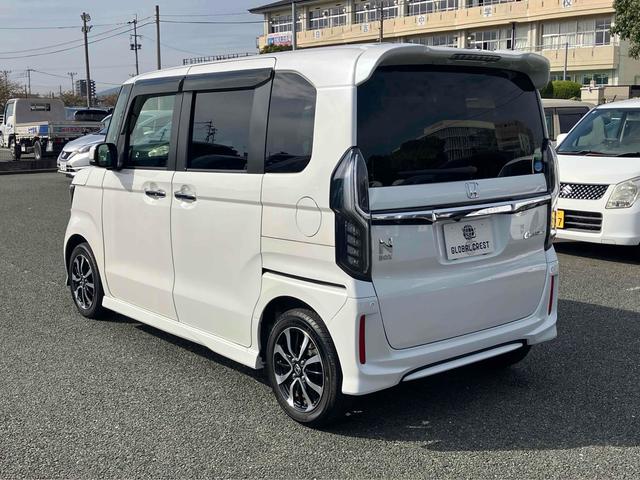 Ｎ－ＢＯＸカスタム Ｇ・Ｌホンダセンシング　ホンダセンシング　アダプティブコントロール　ＬＥＤヘッドランプ　パナソニック７インチナビ　フルセグＴＶ＆バックカメラ　Ｂｌｕｅｔｏｏｔｈ　片側パワースライドドア　純正１４インチアルミホイール　ドラレコ（6枚目）